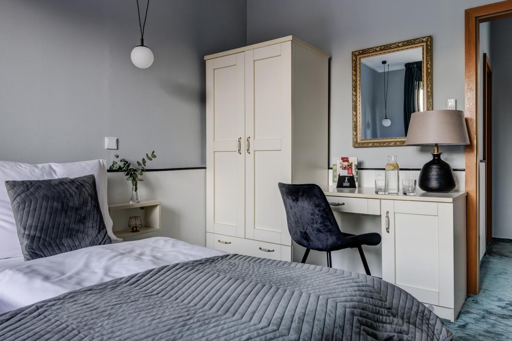 Hotel Golfi Podebrady Ngoại thất bức ảnh