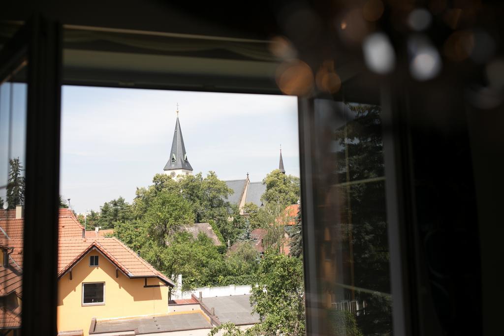 Hotel Golfi Podebrady Ngoại thất bức ảnh