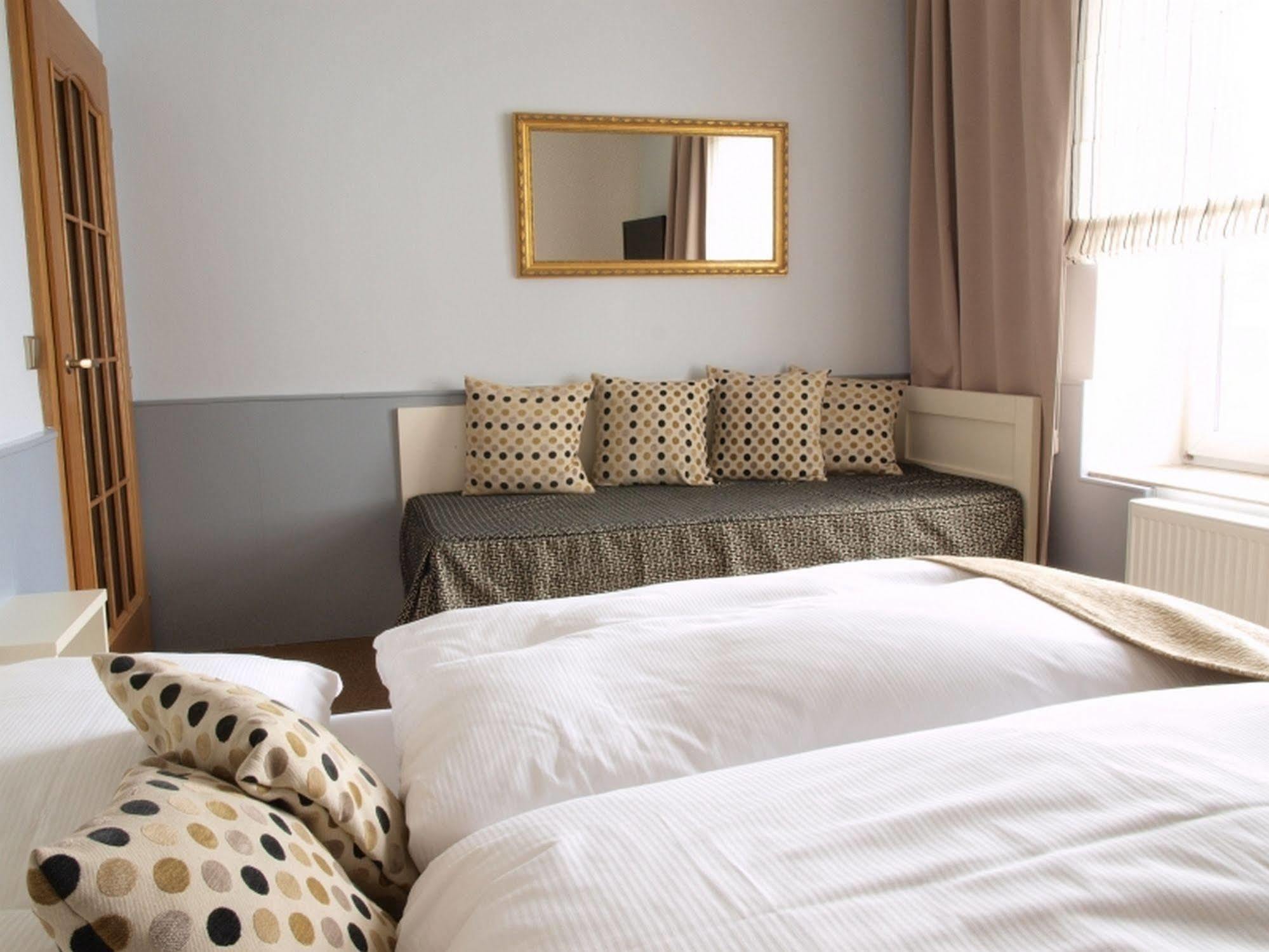 Hotel Golfi Podebrady Ngoại thất bức ảnh