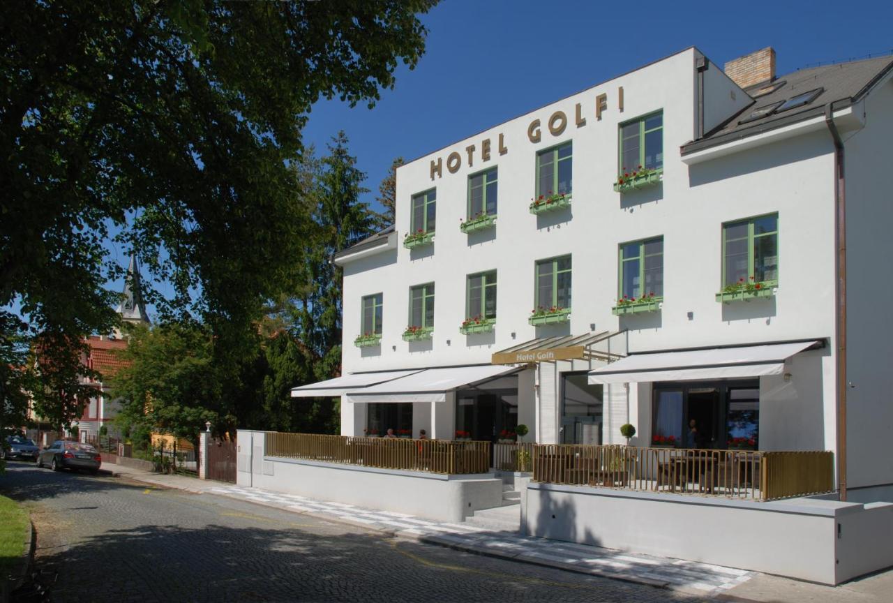 Hotel Golfi Podebrady Ngoại thất bức ảnh